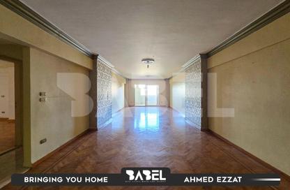 Apartment - 3 Bedrooms - 3 Bathrooms for sale in Sant Giyn St. - Kafr Abdo - Roushdy - Hay Sharq - Alexandria