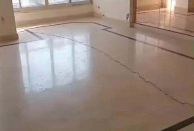 8191810 - Property Image 2