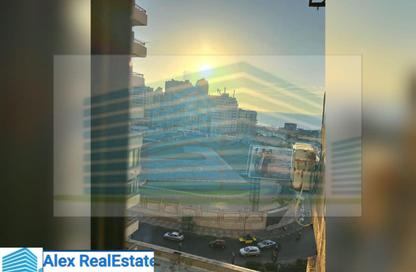 Apartment - 2 Bedrooms - 1 Bathroom for rent in Al Mosheer Ahmed Ismail St. - Sidi Gaber - Hay Sharq - Alexandria