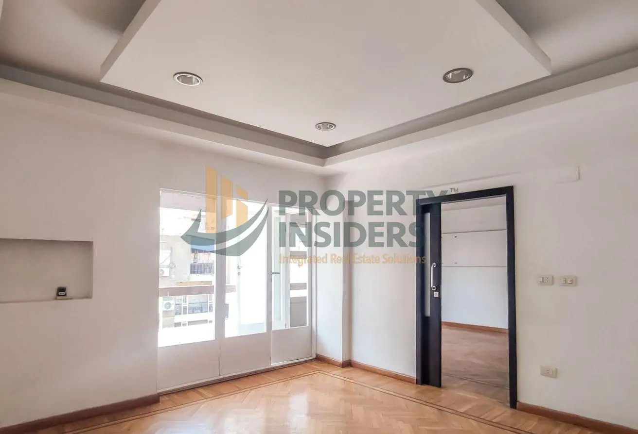 8193870 - Property Main Image