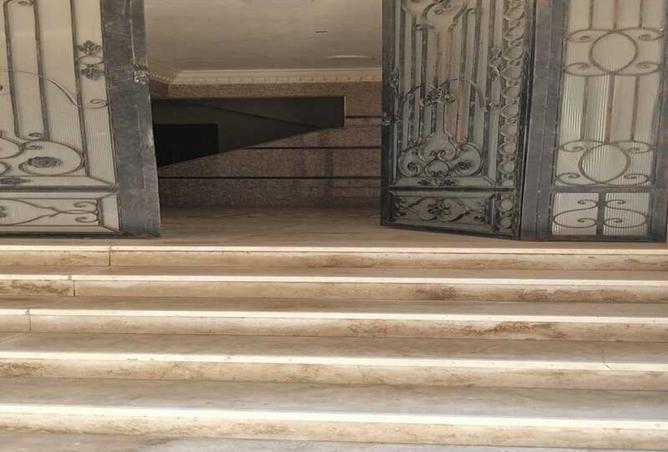 8194020 - Property Image 3