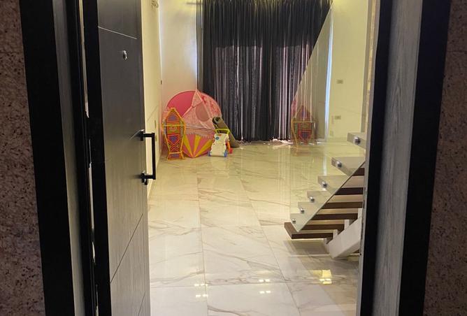 8194914 - Property Image 3