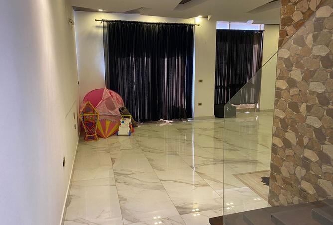 8194914 - Property Main Image