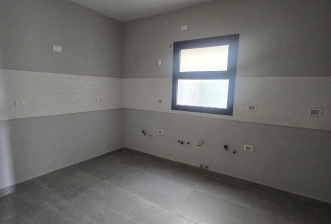 8197287 - Property Image 2