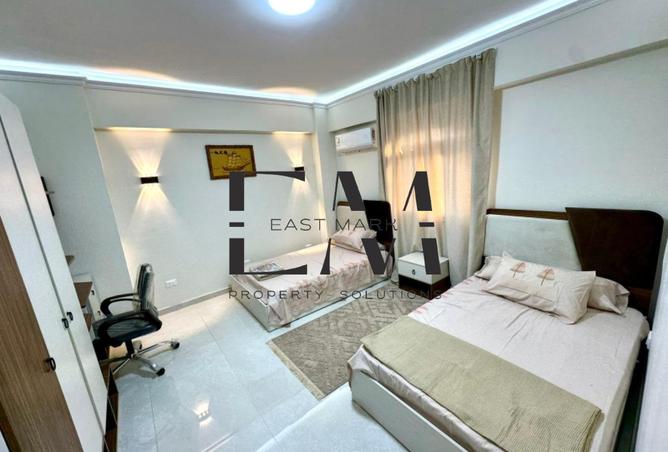 8366909 - Property Image 3