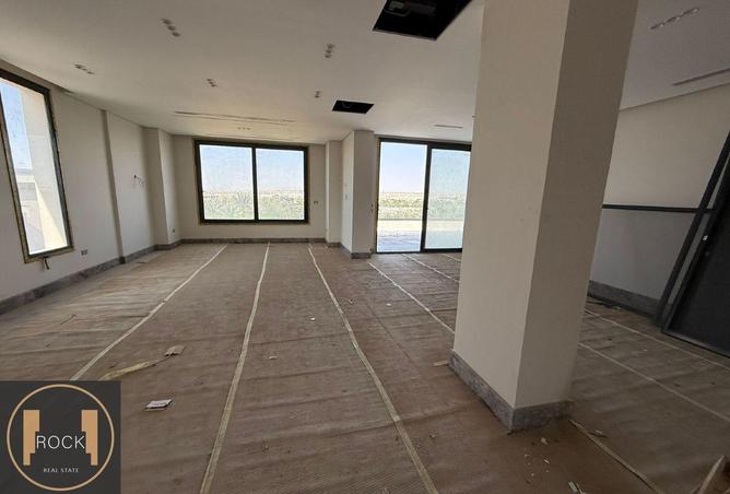 8335408 - Property Image 2