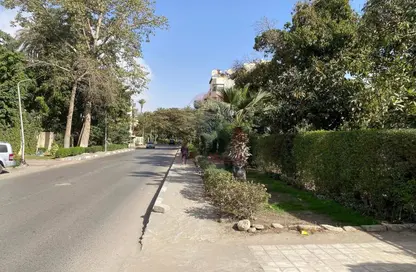 Villa - 7+ Bedrooms - 2 Bathrooms for sale in Sarayat Al Maadi - Hay El Maadi - Cairo