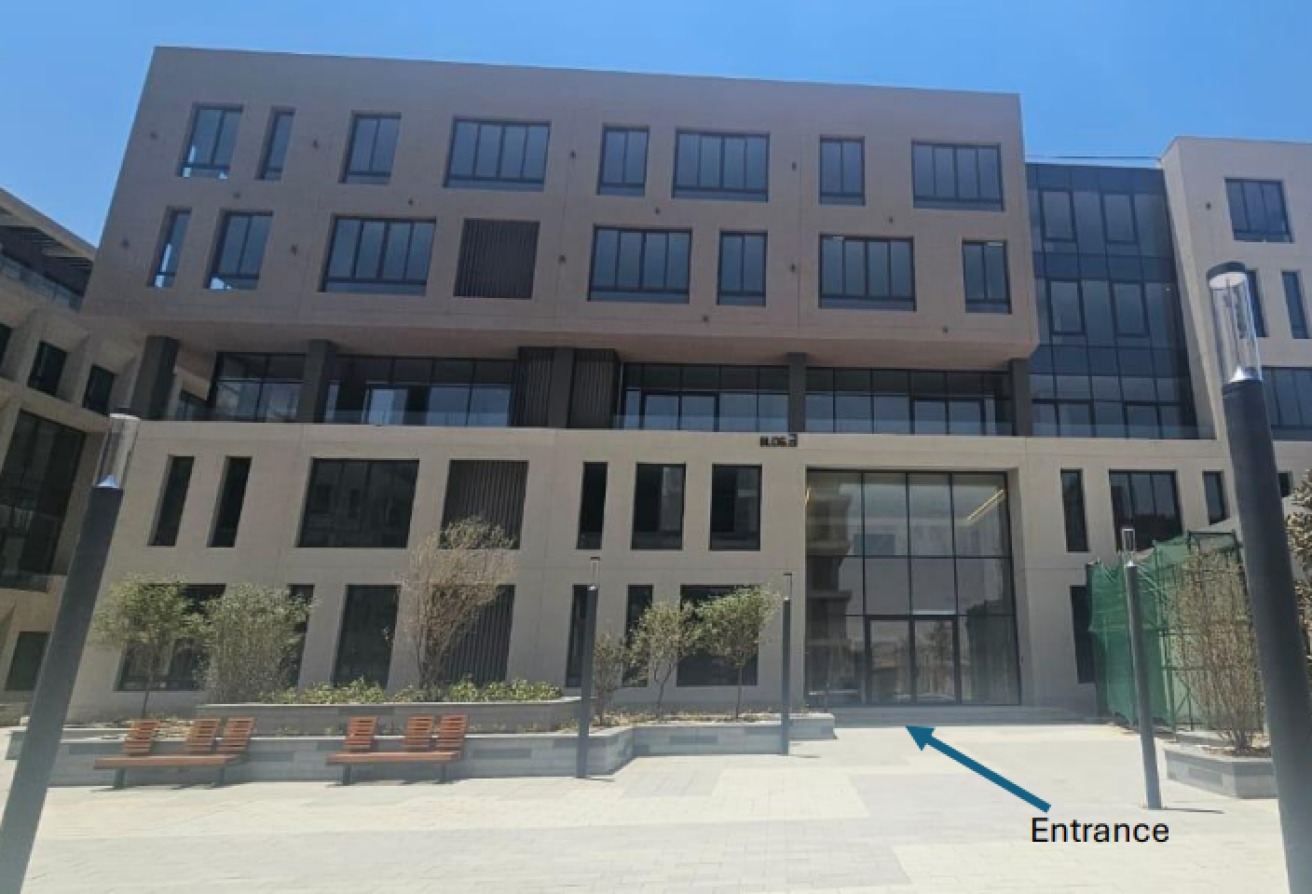 3 Offices GroundFloor In District5 Marakez ForRent