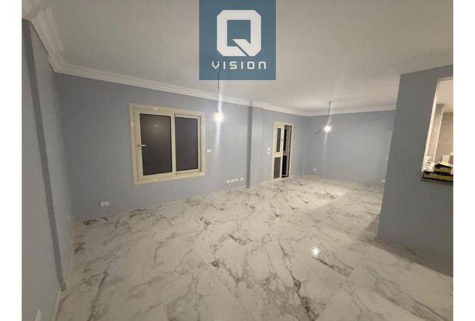 8278403 - Property Image 2