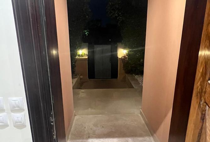 8205019 - Property Image 3