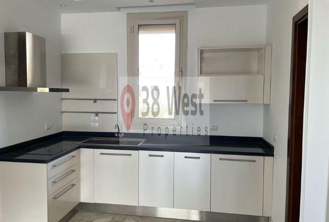 8206560 - Property Image 3