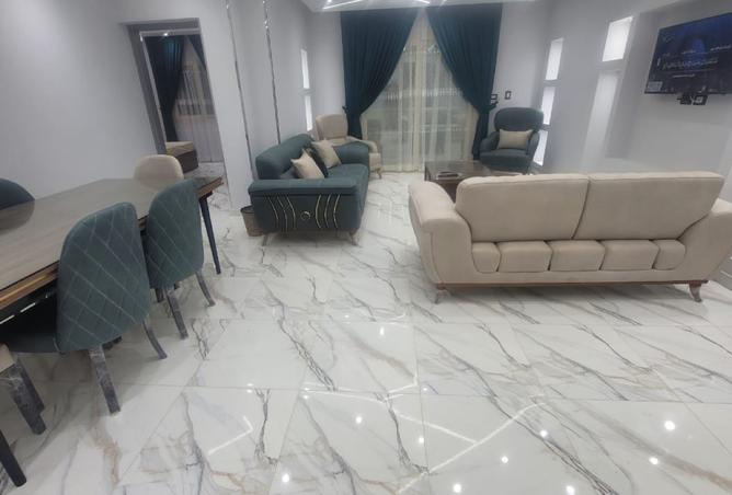 8206585 - Property Main Image