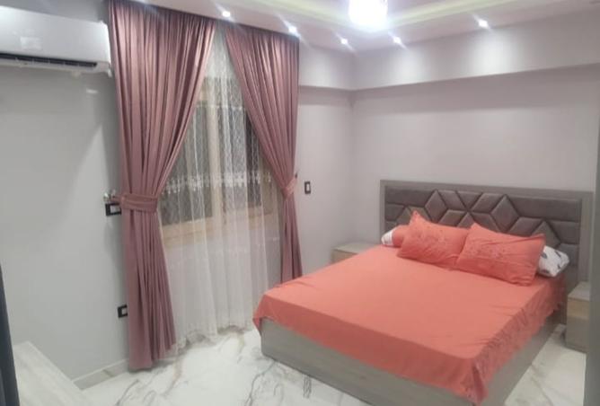 8206585 - Property Image 2