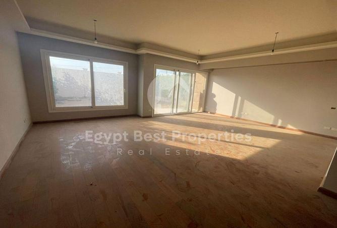 8210850 - Property Main Image