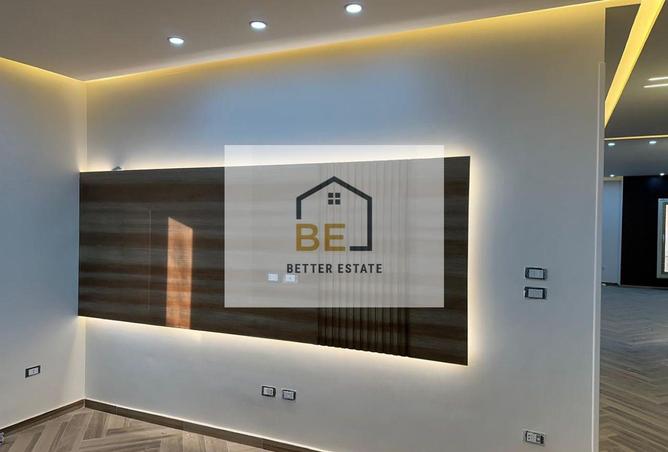 8273376 - Property Image 3