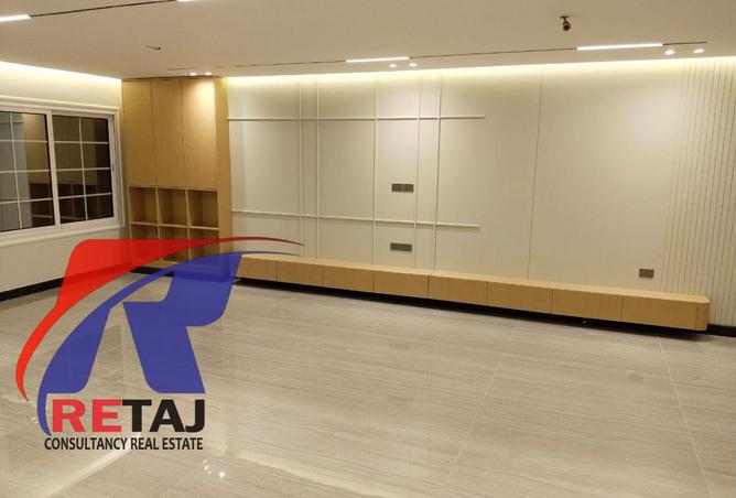 8212006 - Property Image 2