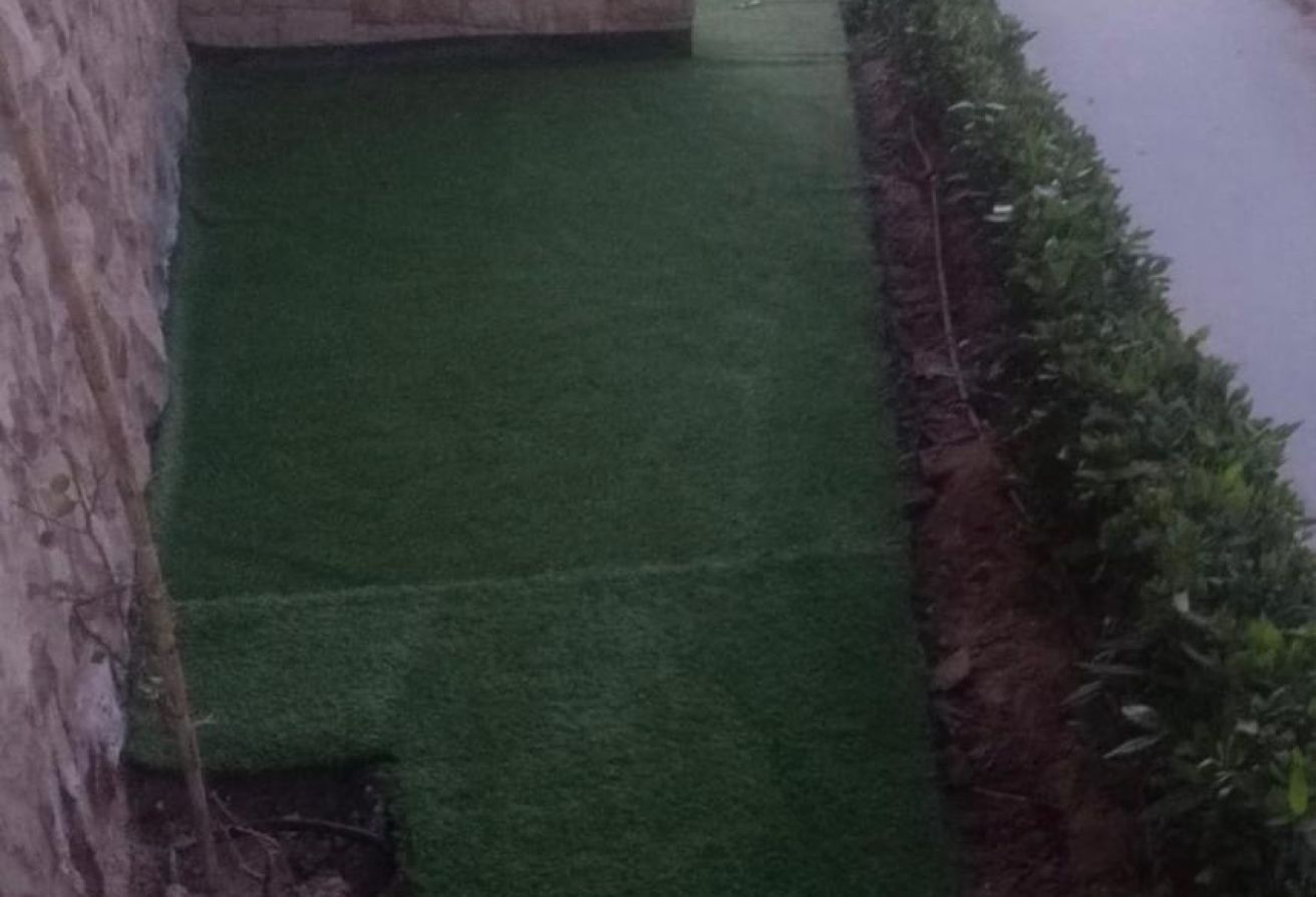 Elevated Ground Floor Apart  With Garden On Lagoon thumbnail