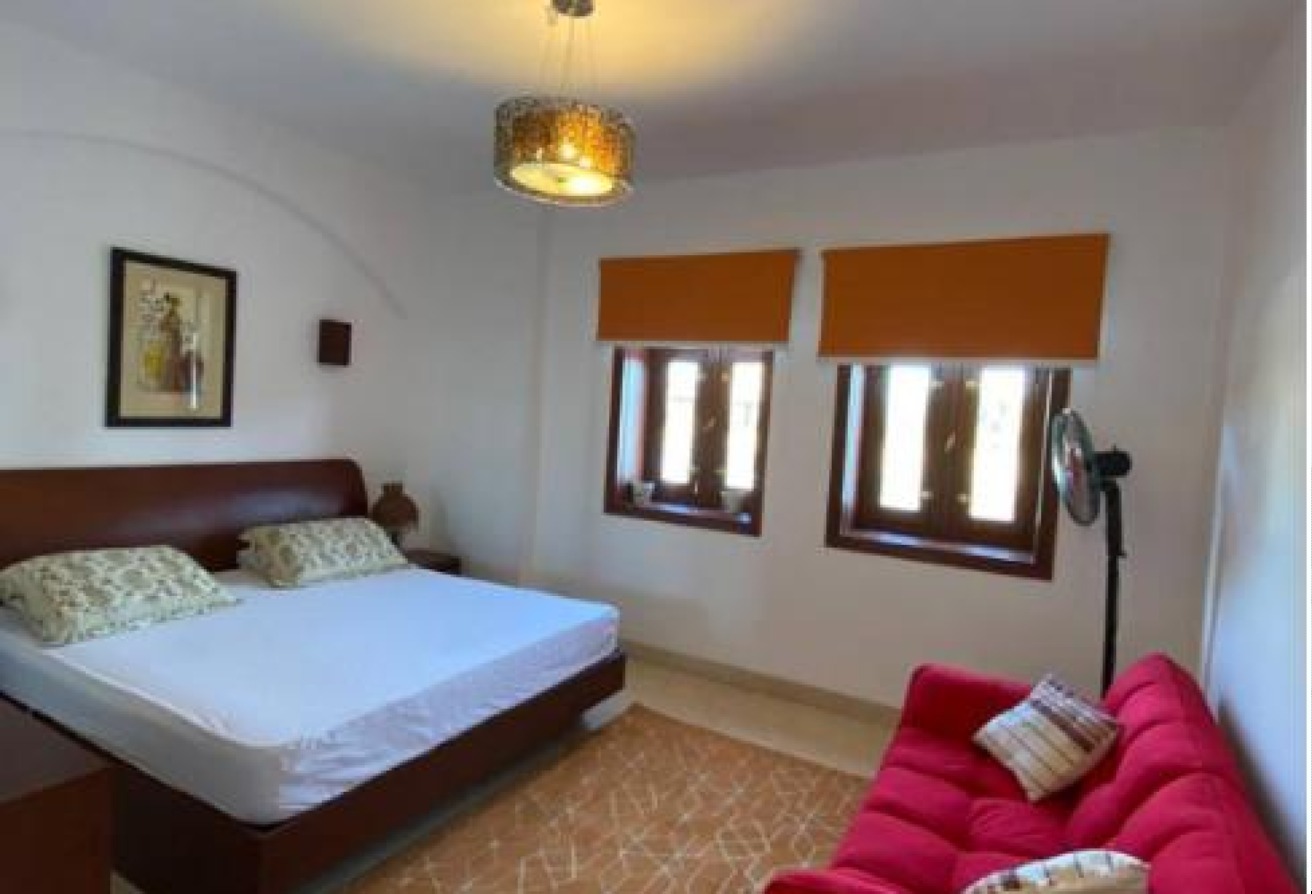 4 BR Villa In Golf North Direct On Lagoon For Rent thumbnail
