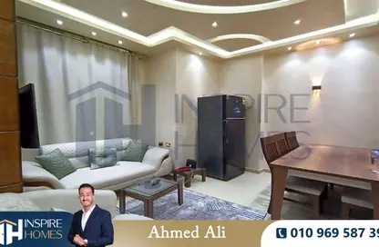 شقة - 4 غرف نوم - 2 حمامات للايجار في الأزاريطة - حي وسط - الاسكندرية