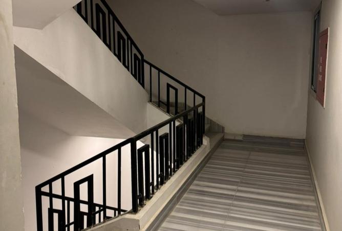 8220290 - Property Image 3