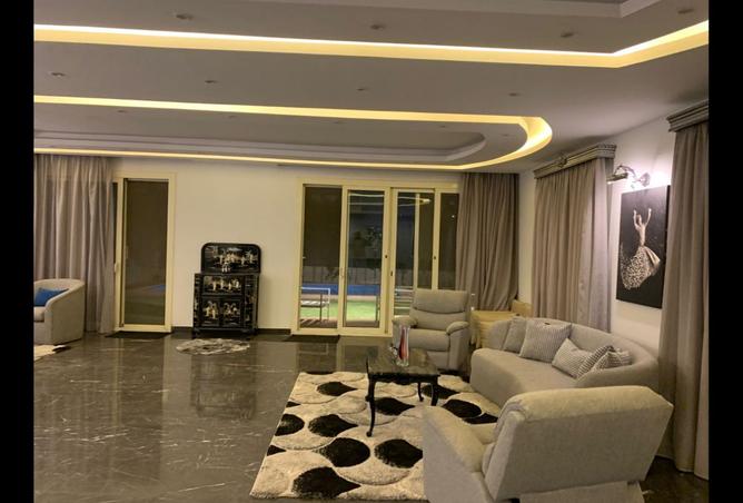 8213418 - Property Image 2