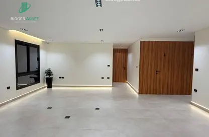 مساحات مكتبية - 3 غرف نوم - 3 حمامات للايجار في ريحانة بلازا - زهراء المعادي - حي المعادي - القاهرة