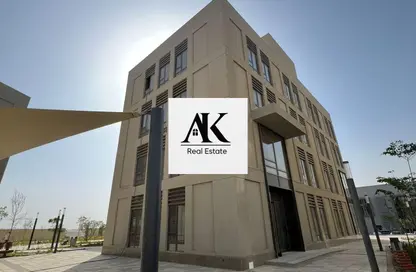 Office Space - 3 Bedrooms - 1 Bathroom for sale in District 5 - 5th Settlement Compounds - The 5th Settlement - New Cairo City - Cairo