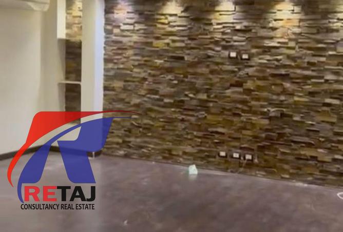 8218190 - Property Main Image