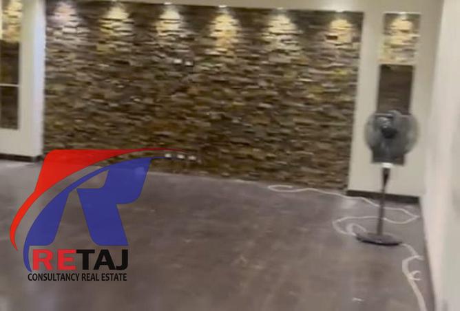 8218190 - Property Image 2