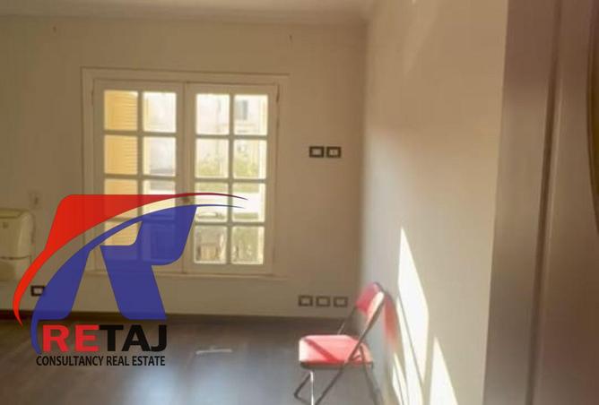 8218190 - Property Image 3