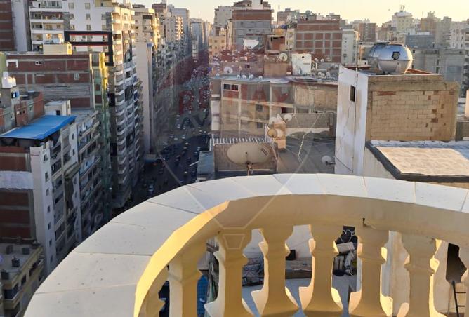 8215585 - الصورة الرئيسية للعقار