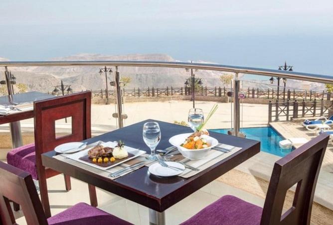 8216270 - Property Image 3