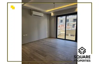 Apartment - 3 Bedrooms - 3 Bathrooms for sale in Village West - Sheikh Zayed Compounds - Sheikh Zayed City - Giza