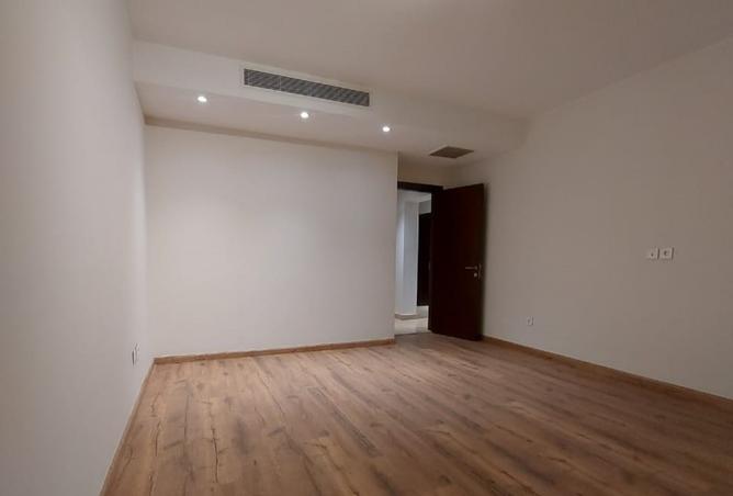 8401423 - Property Image 3