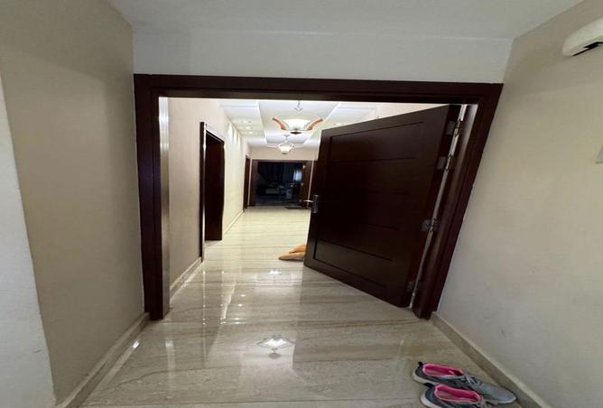 8221502 - Property Image 2