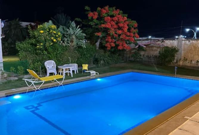 8221767 - Property Image 2