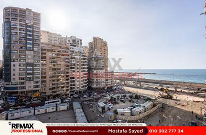 Apartment - 3 Bedrooms - 2 Bathrooms for sale in Mohammad Ngeeb Street - Sidi Beshr - Hay Awal El Montazah - Alexandria
