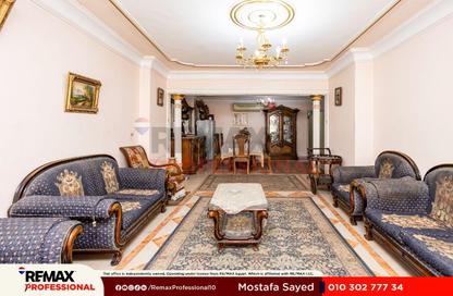 Apartment - 3 Bedrooms - 2 Bathrooms for sale in Mohammad Ngeeb Street - Sidi Beshr - Hay Awal El Montazah - Alexandria