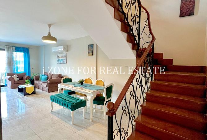 8222892 - Property Image 3