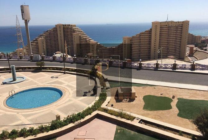 8223109 - Property Image 3