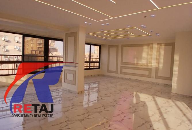 8223540 - Property Image 2