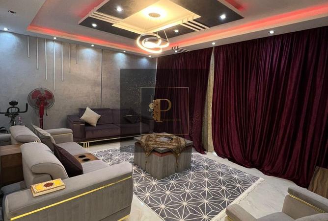 8225377 - Property Main Image