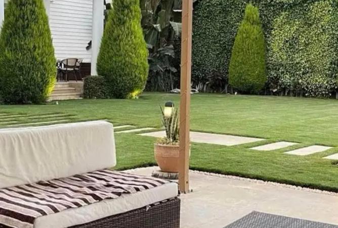 8225850 - Property Image 2