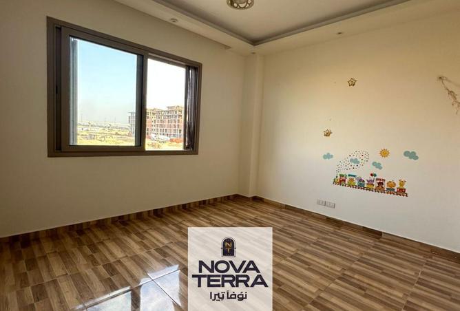 8227520 - صورة العقار 3