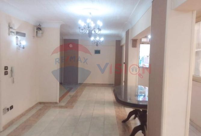 8228155 - الصورة الرئيسية للعقار