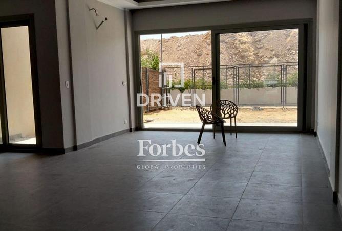 8232102 - Property Image 3