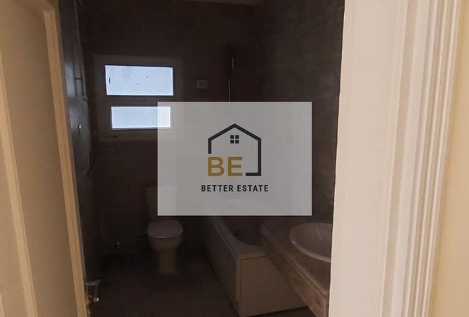 8229537 - Property Image 3