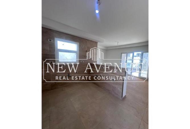 8230424 - Property Image 2