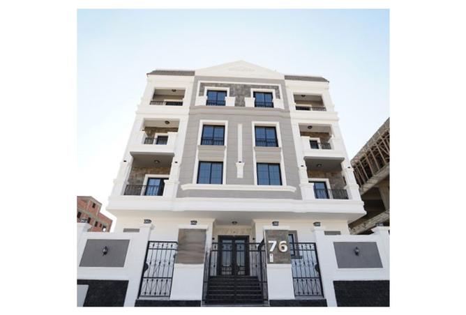 8233084 - صورة العقار 3