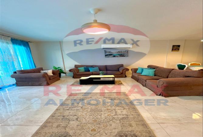 8238586 - Property Image 3